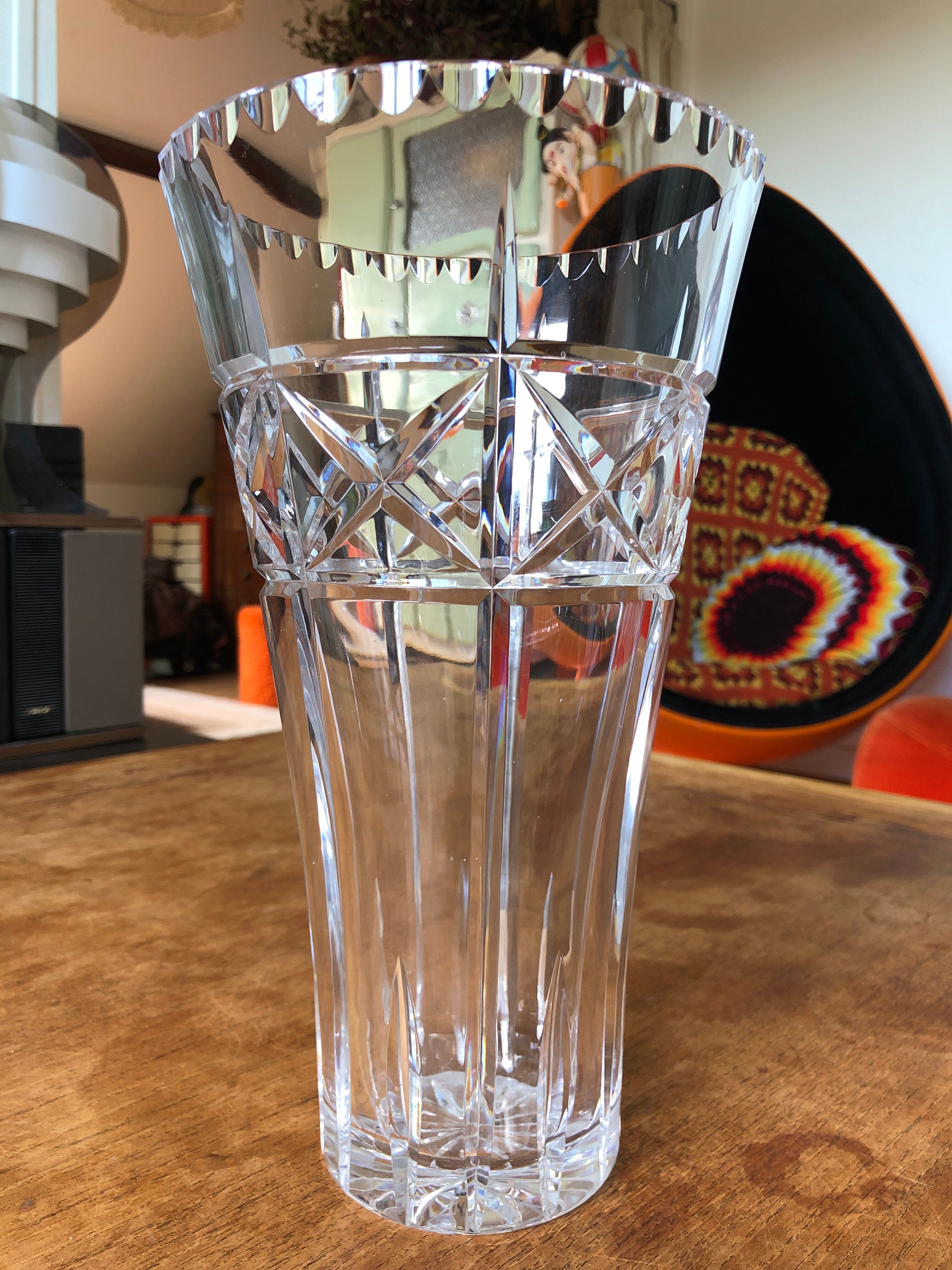 Large chiseled crystal vase