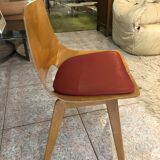 Chair Tonneau de Guariche wooden feet