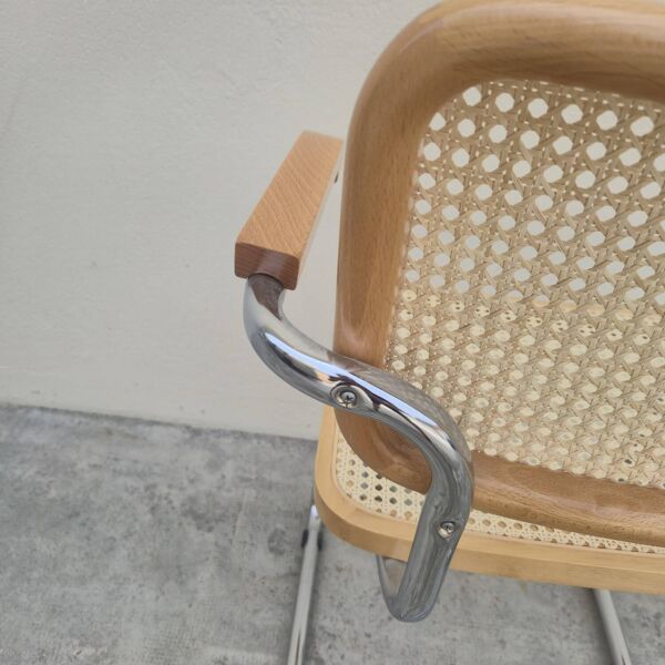 Fauteuil style breuer en cannage d'origine vintage