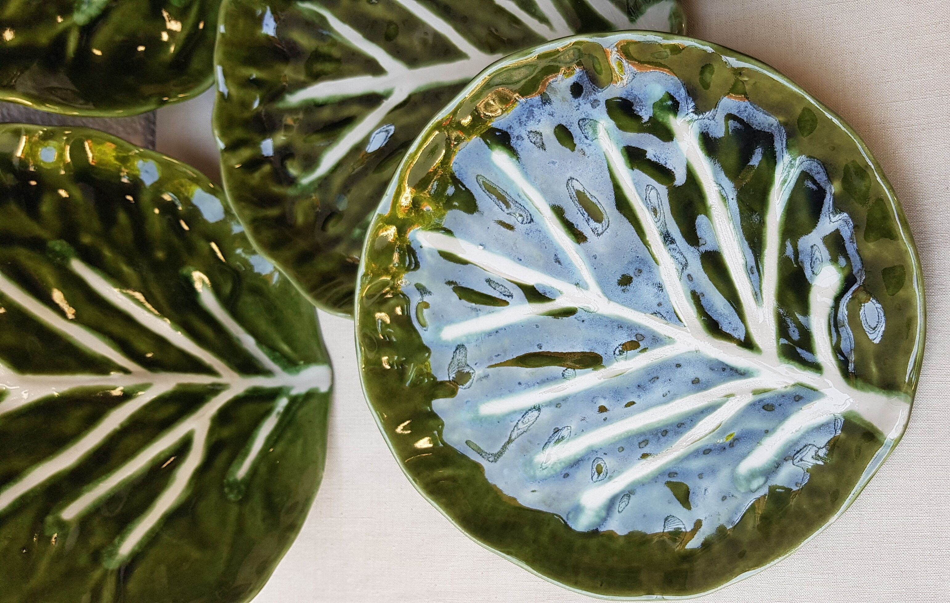 5 green ceramic dessert plates