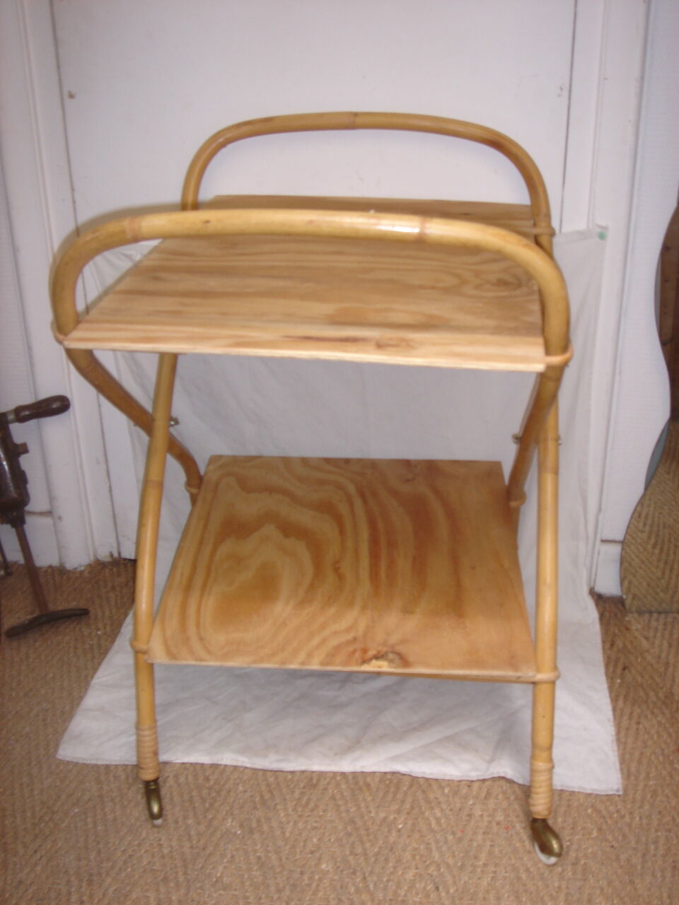 Rattan rolling table, 1970