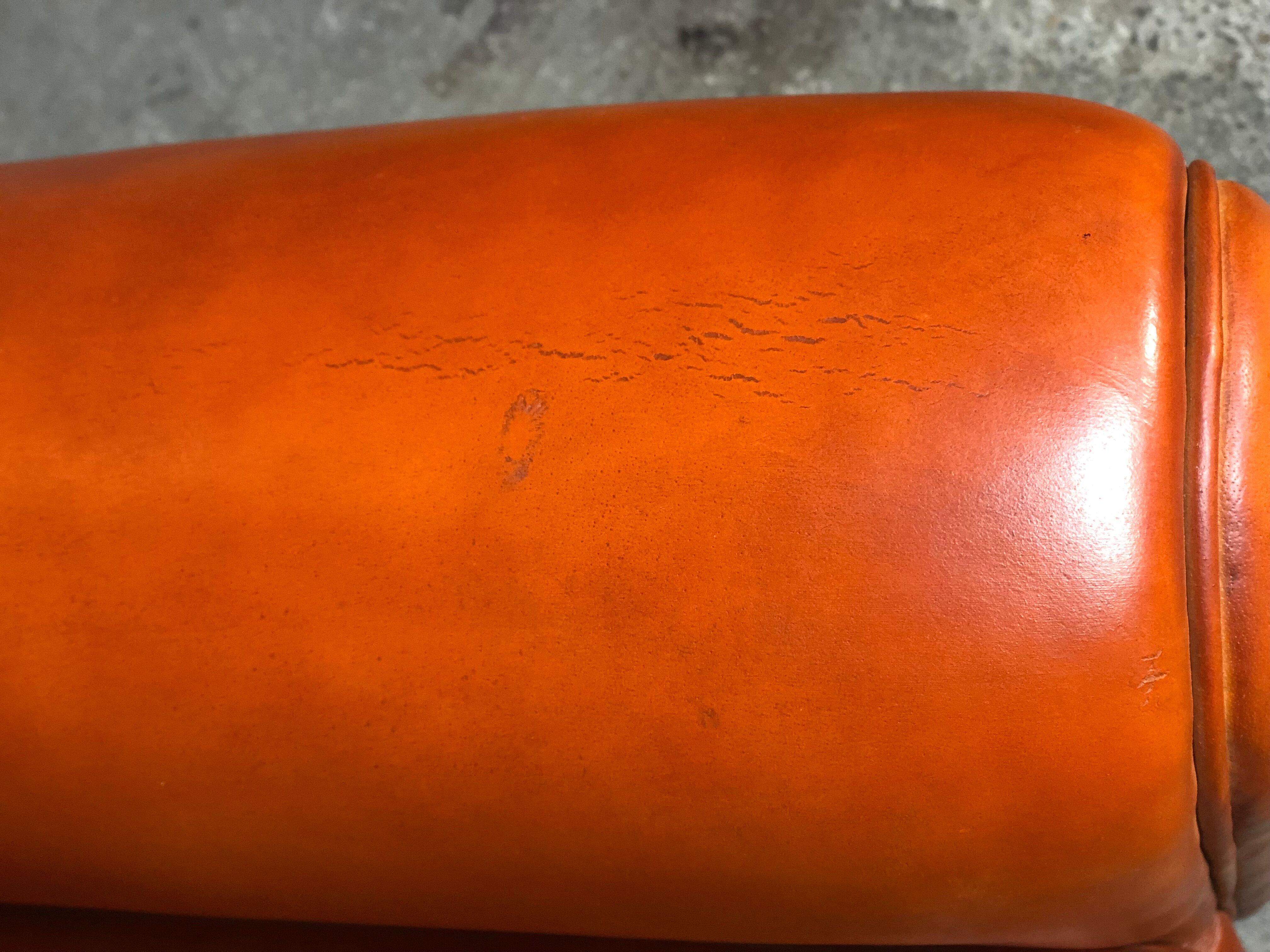 Vintage club armchair in camel leather