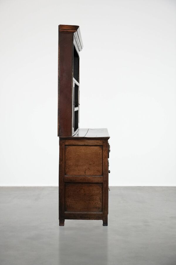 Grand cabinet de cuisine / commode en chêne antique anglais du XVIIIe siècle.