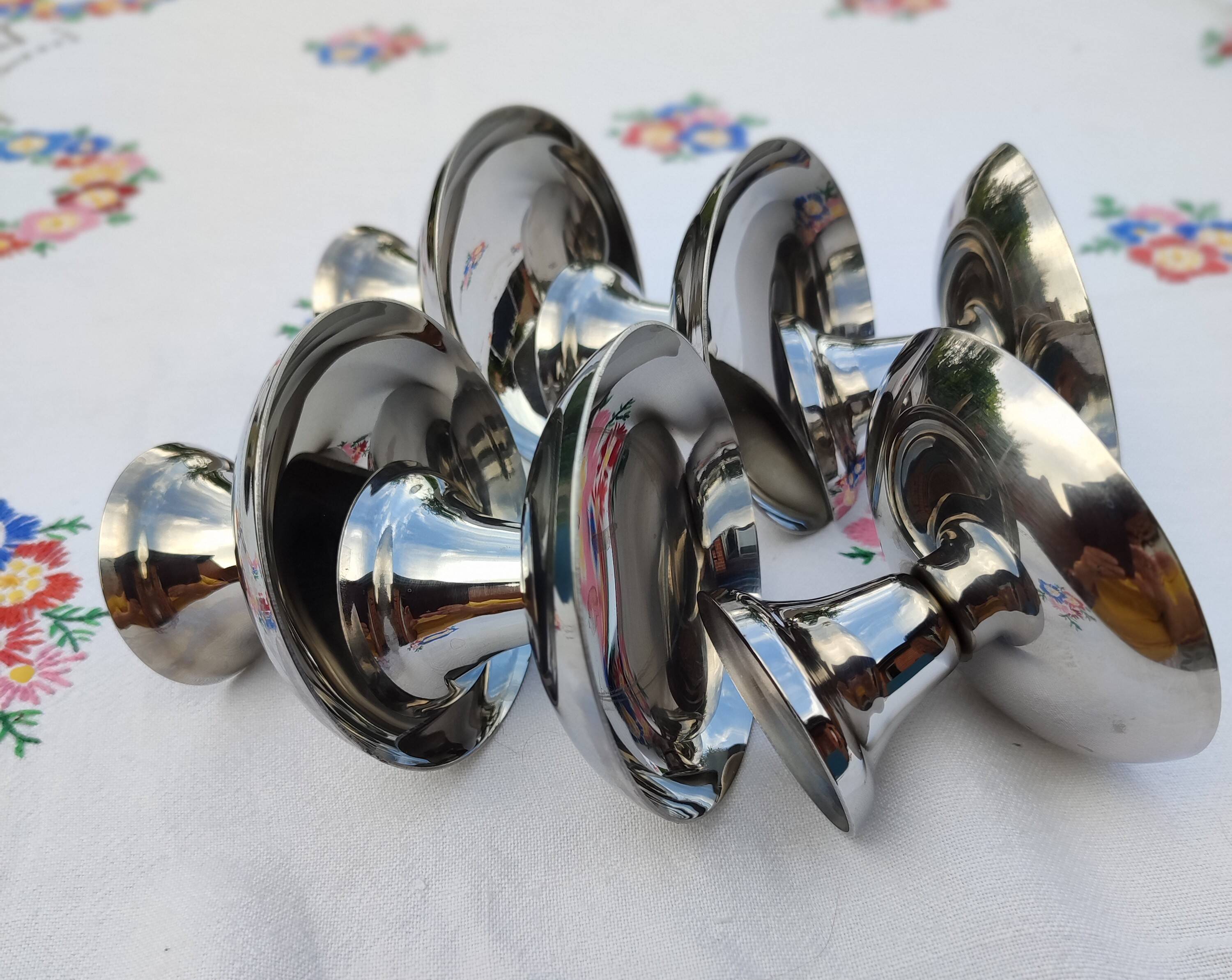 Set of 6 stainless steel ice cream cups, Guy Degrenne