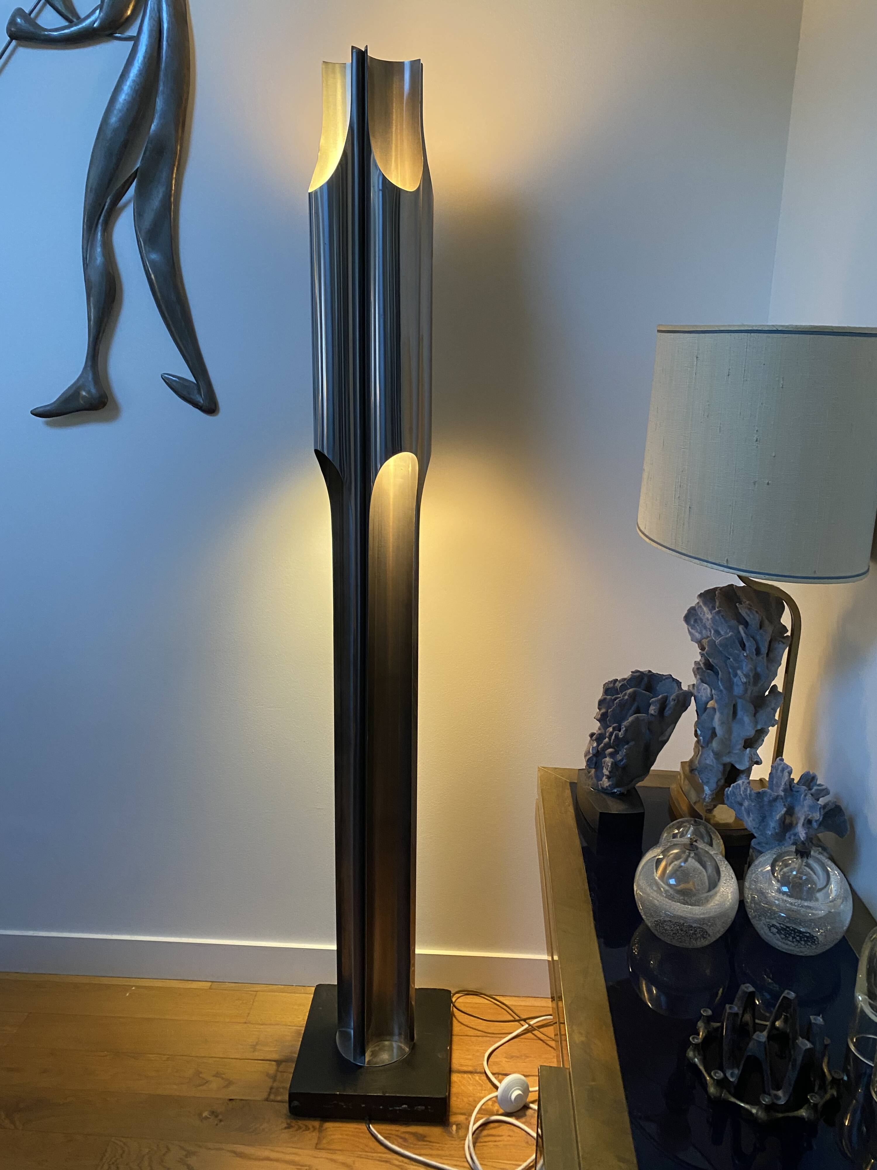 Paire de lampadaires orgues de la maison charles