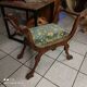 Fauteuil Dagobert curule en noyer
