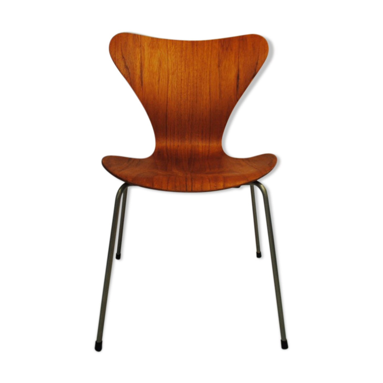 Chaise  conçue par Arne Jacobsen pour Fritz Hansen
