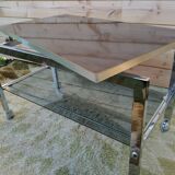 Swivel rolling coffee table