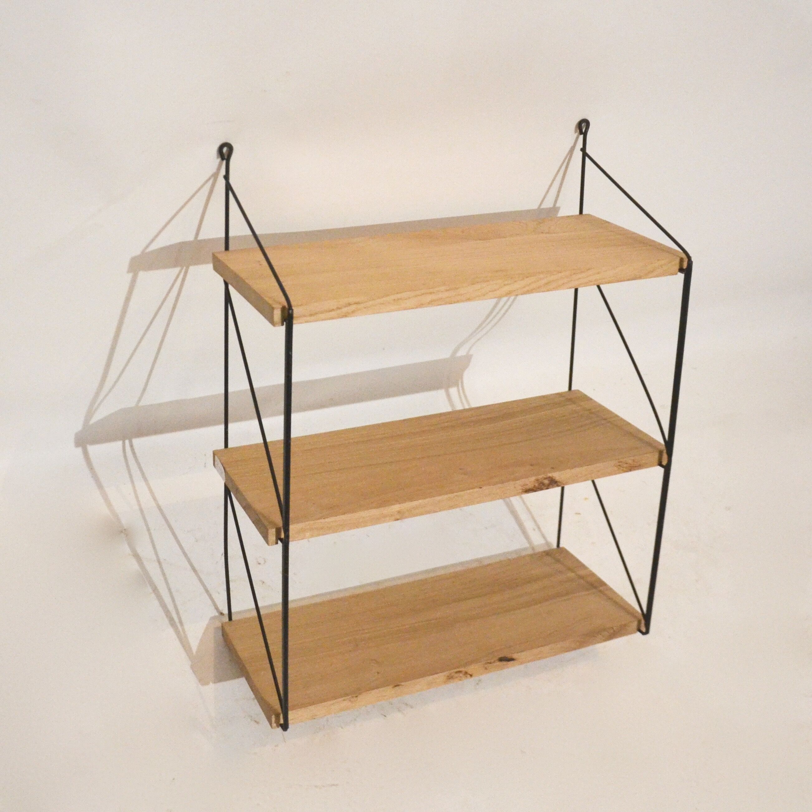 Wall shelf solid oak