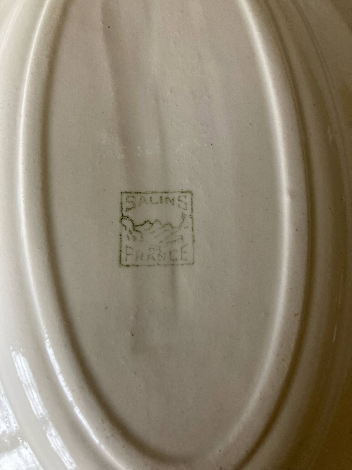 Salins Ramekins, Passy service