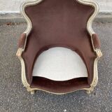 Fauteuil cabriolet Louis XV en bois massif beige et tissu velours marron
