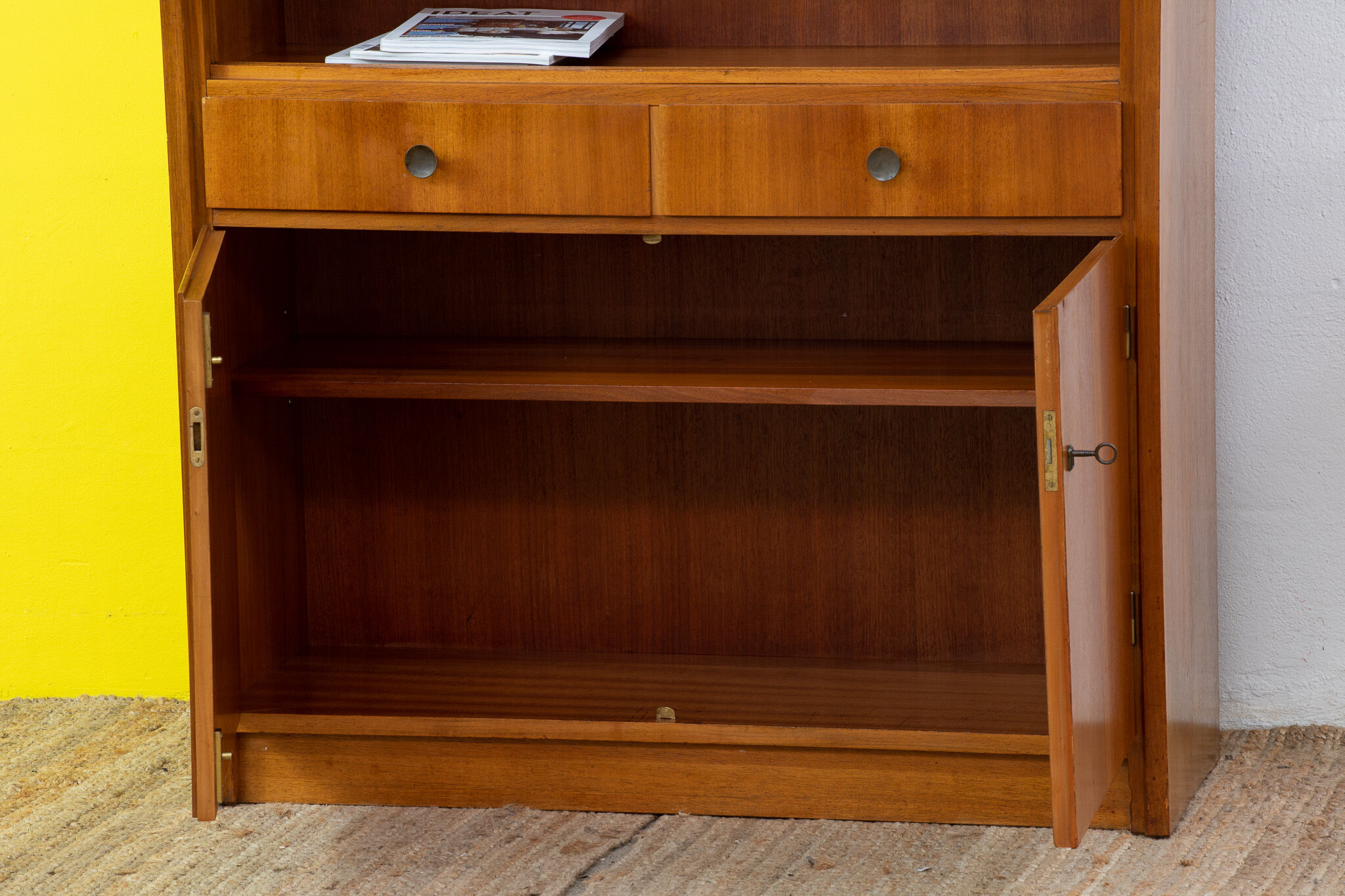 Vintage scandinavian bookcase – 102 cm