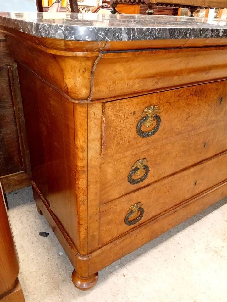 Ensemble de mobilier en pendant époque Charles X