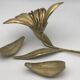 Vintage flower ashtray in solid gold-plated brass with six removable petals from the 60s/70s