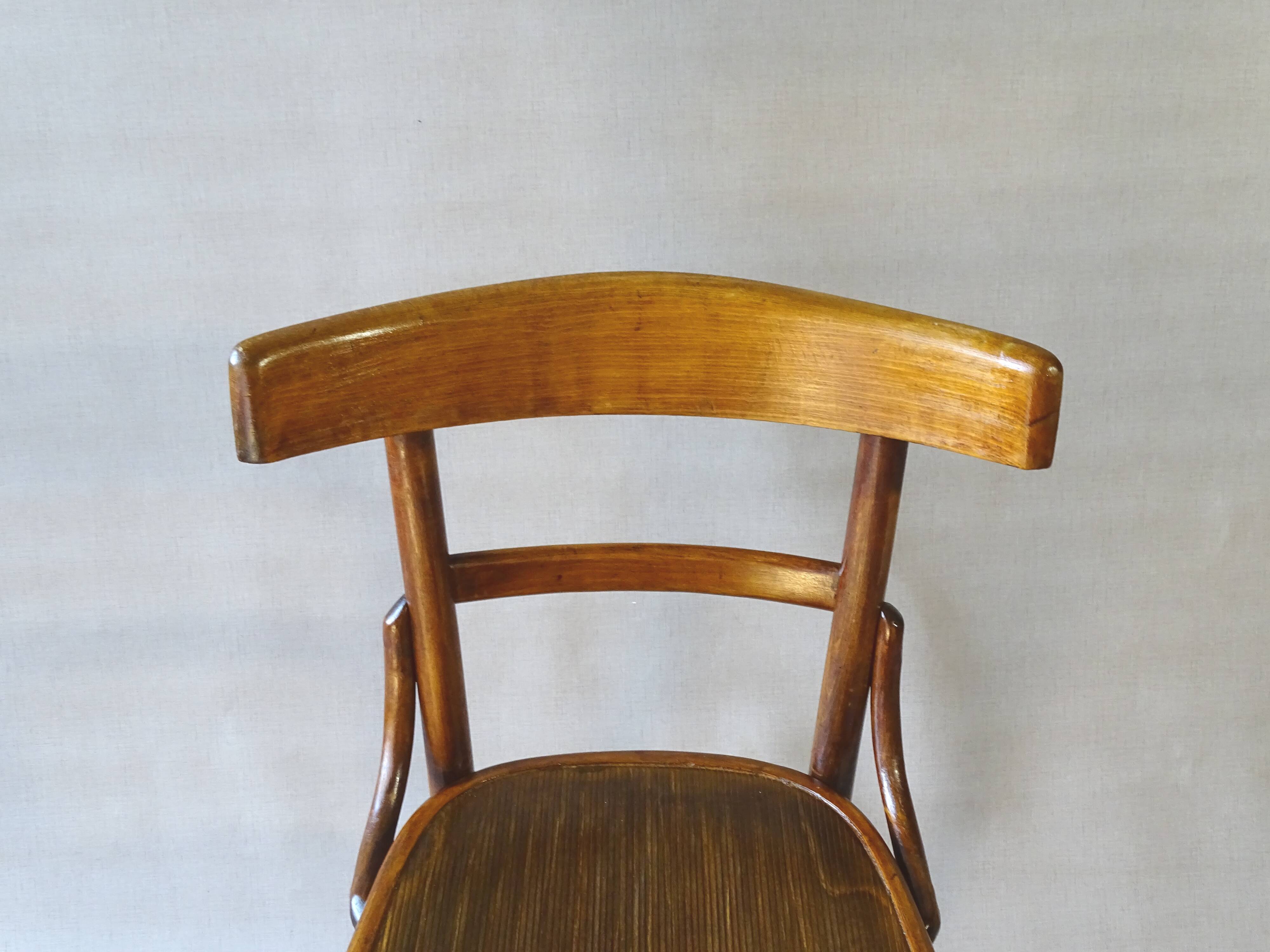 2 chaises bistrot par Fischel 1930 assises bois