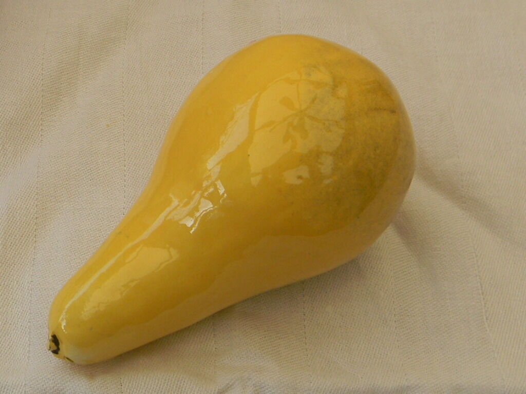 3 vintage ceramic fruits
