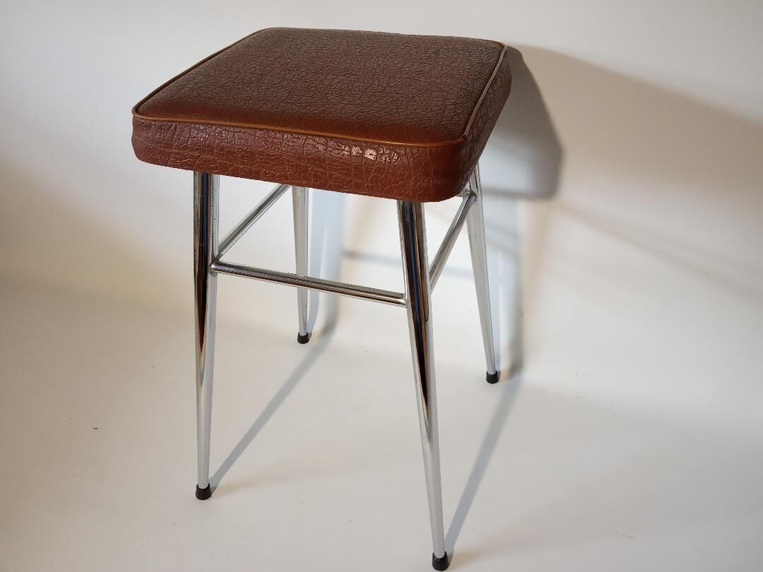 Vintage skai sitting stool