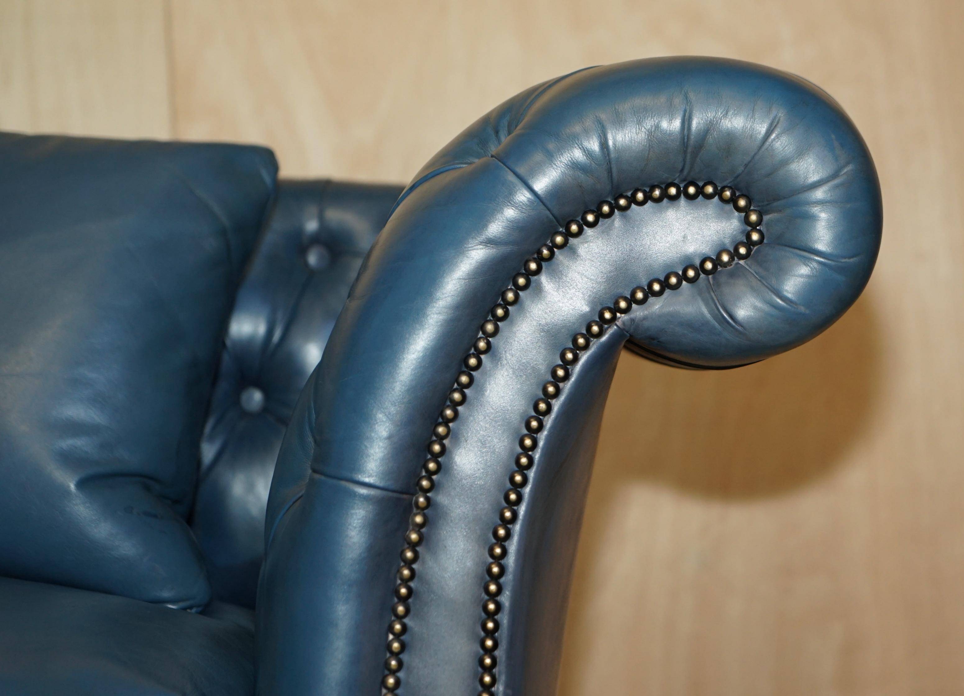 Canapé Chesterfield Regency William IV restauré circa 1830