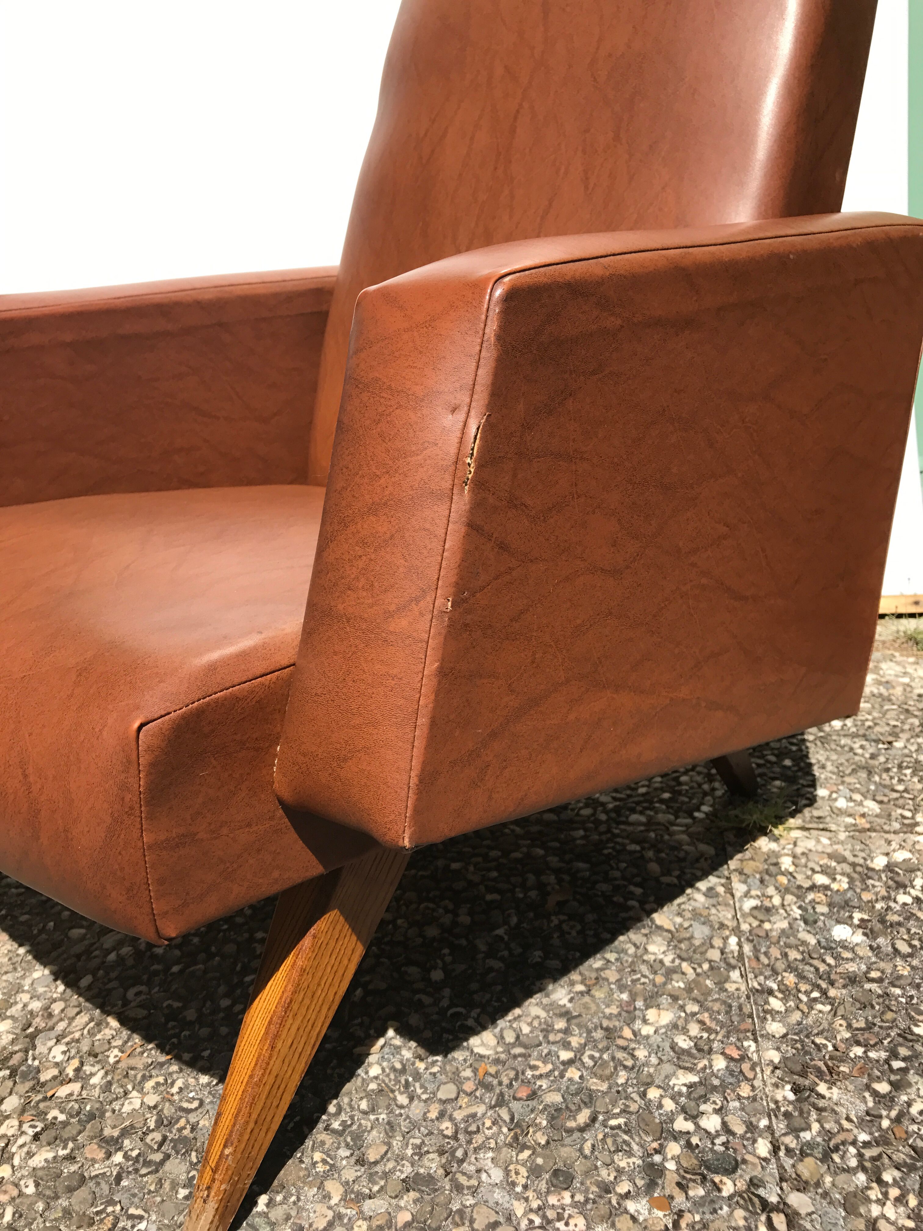 Ancient 70s armchair
