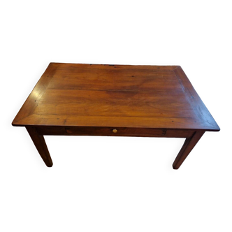 Country coffee table