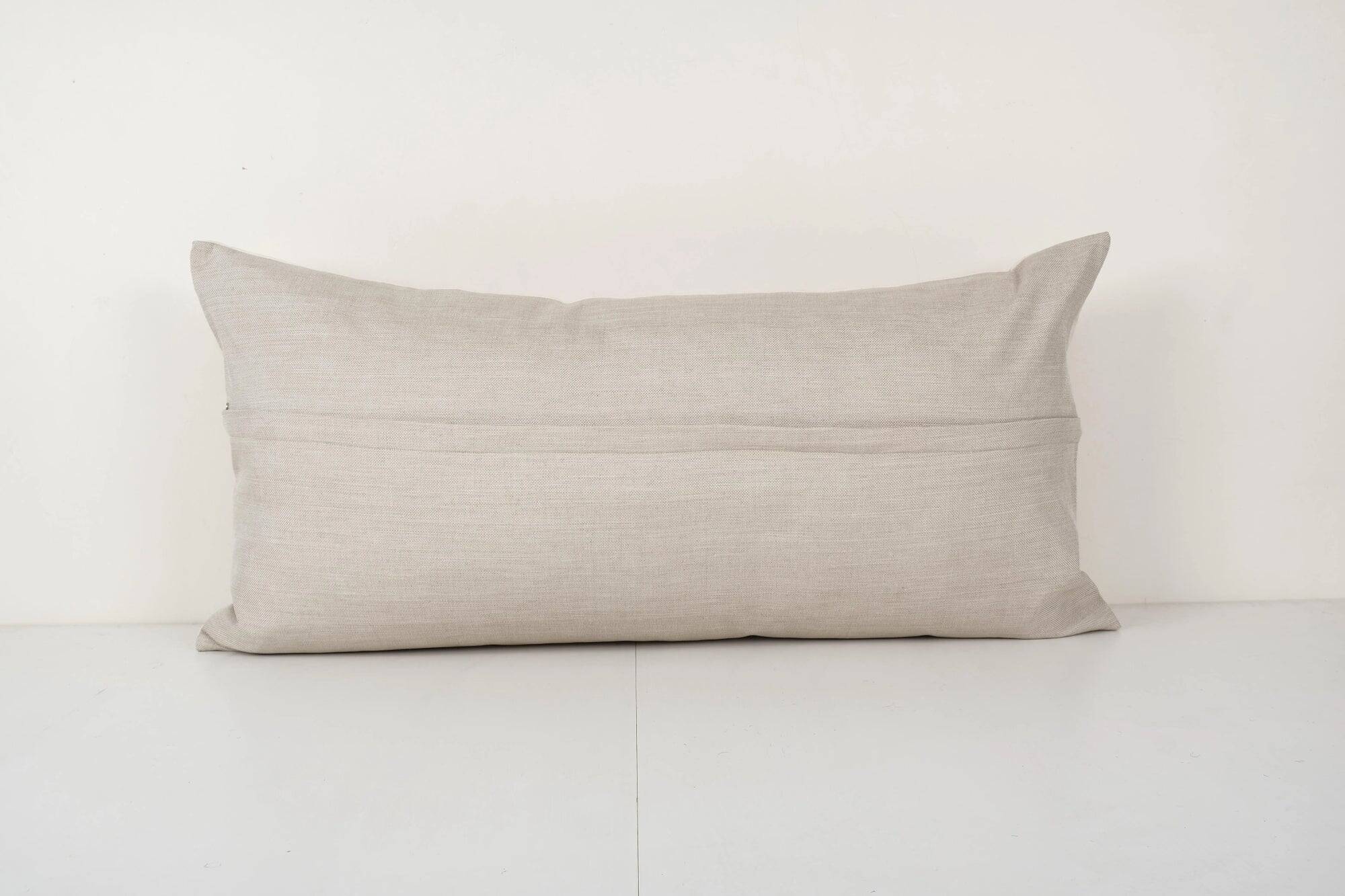 Vintage embroidered cushion cover 46x89 cm