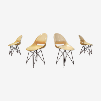 Lot de 4 chaises beige de Miroslav Navràtil par Vertex