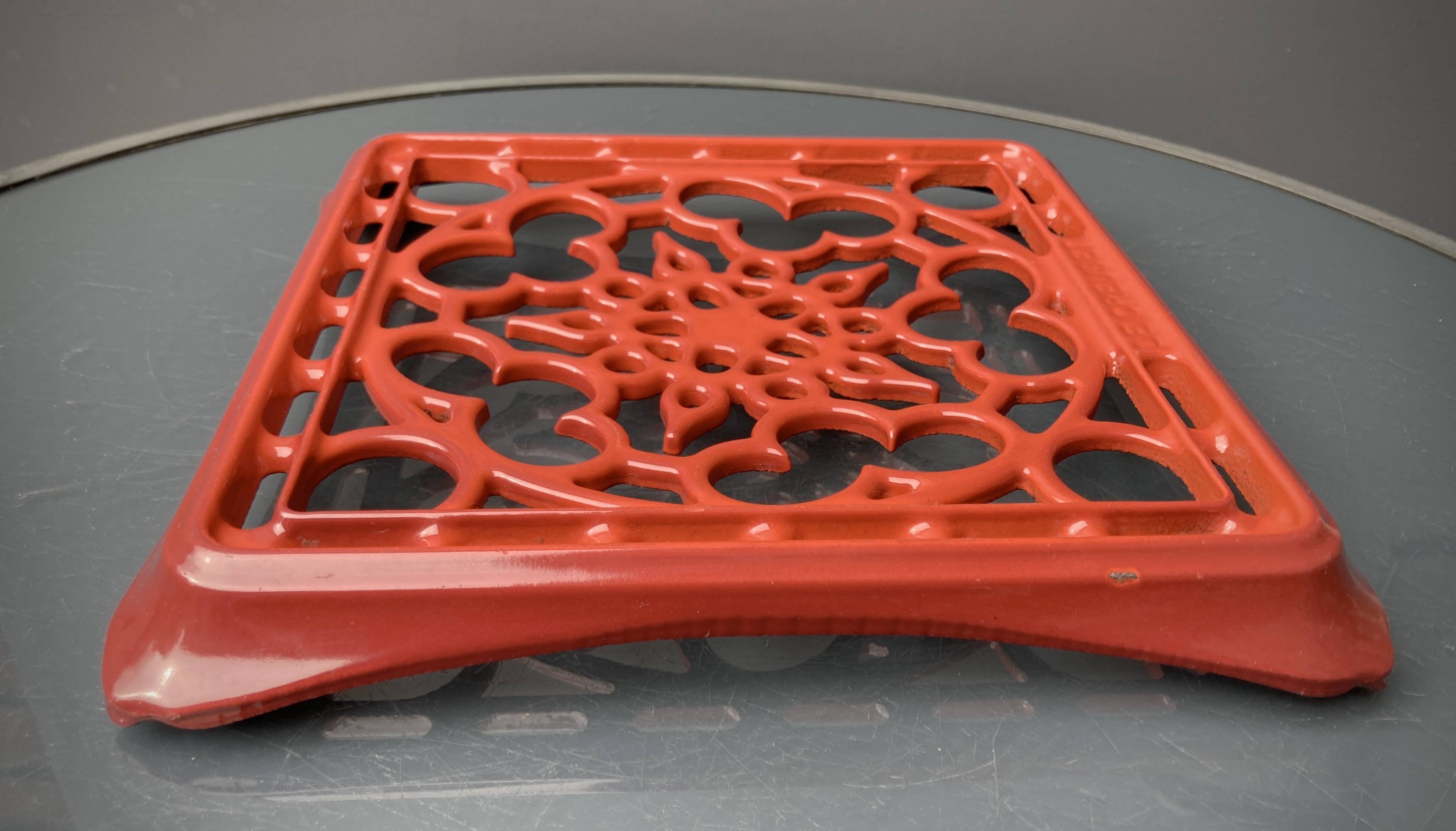 Square dish rest from Le Creuset France