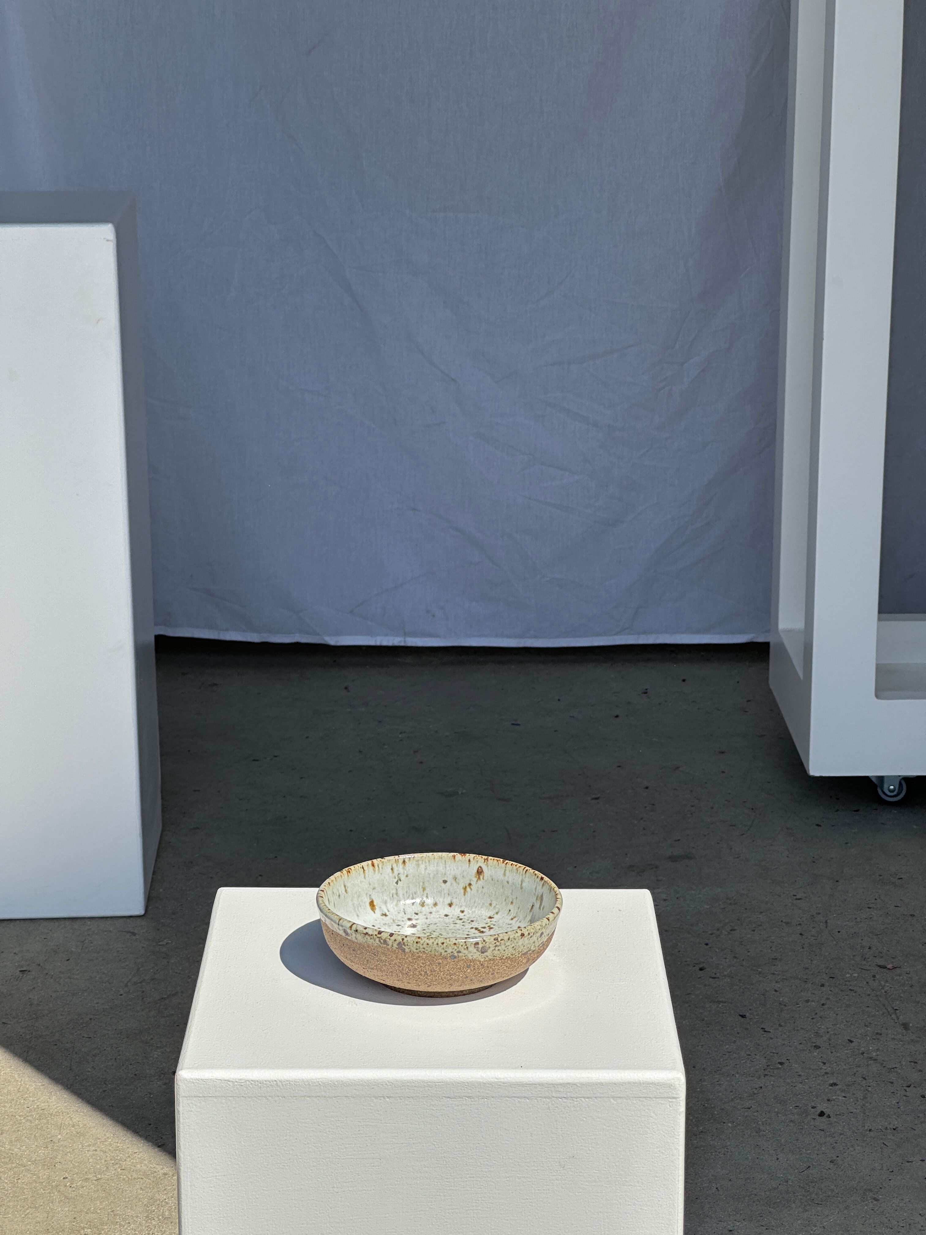 Bol en céramique moucheté et brun mat