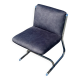 One of three available DID (Dado Industrial Design) Clematis chairs