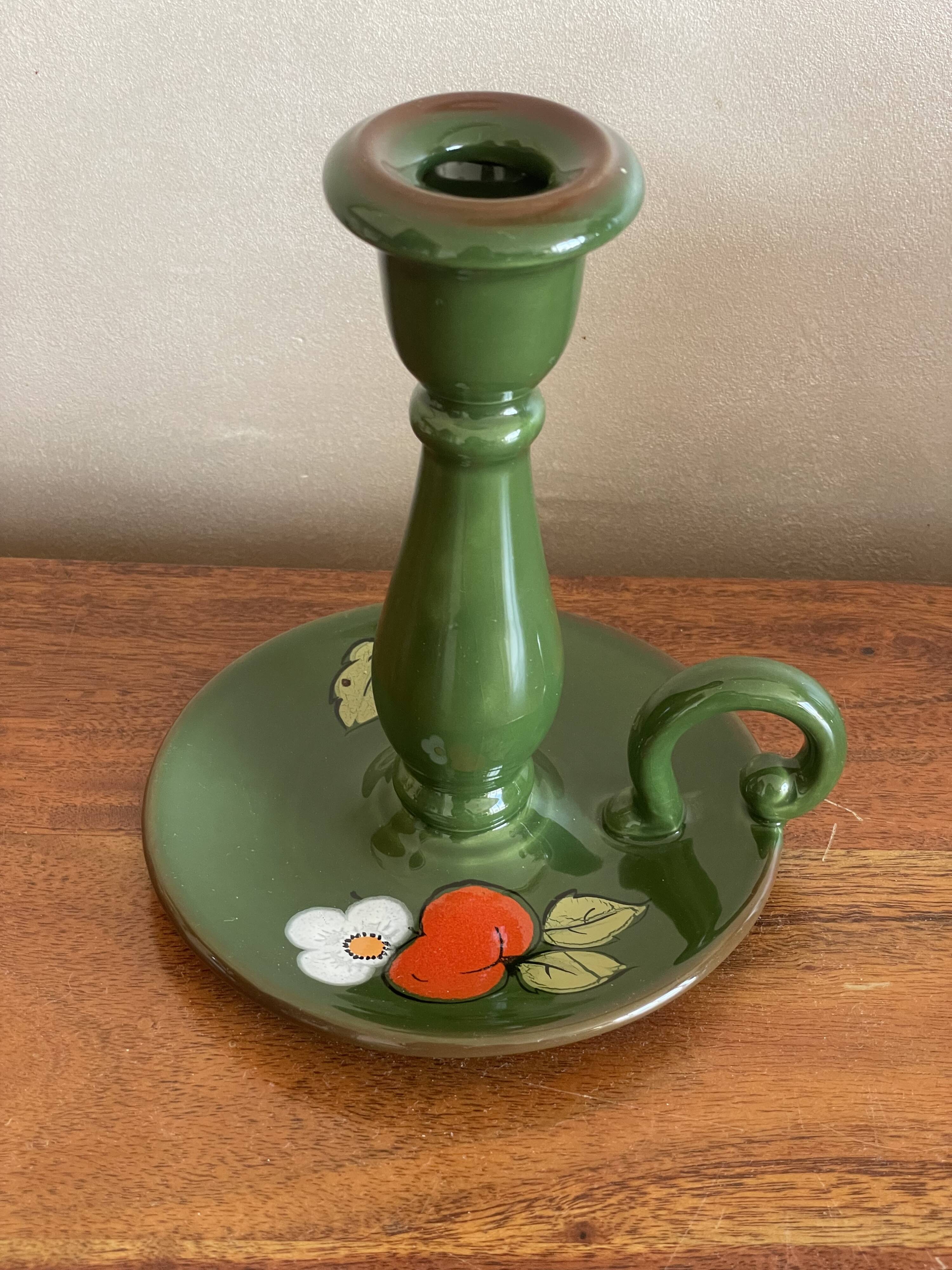 Hand candle holder