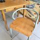 Bureau enfant Baumann en bois et chaise Hitier vintage
