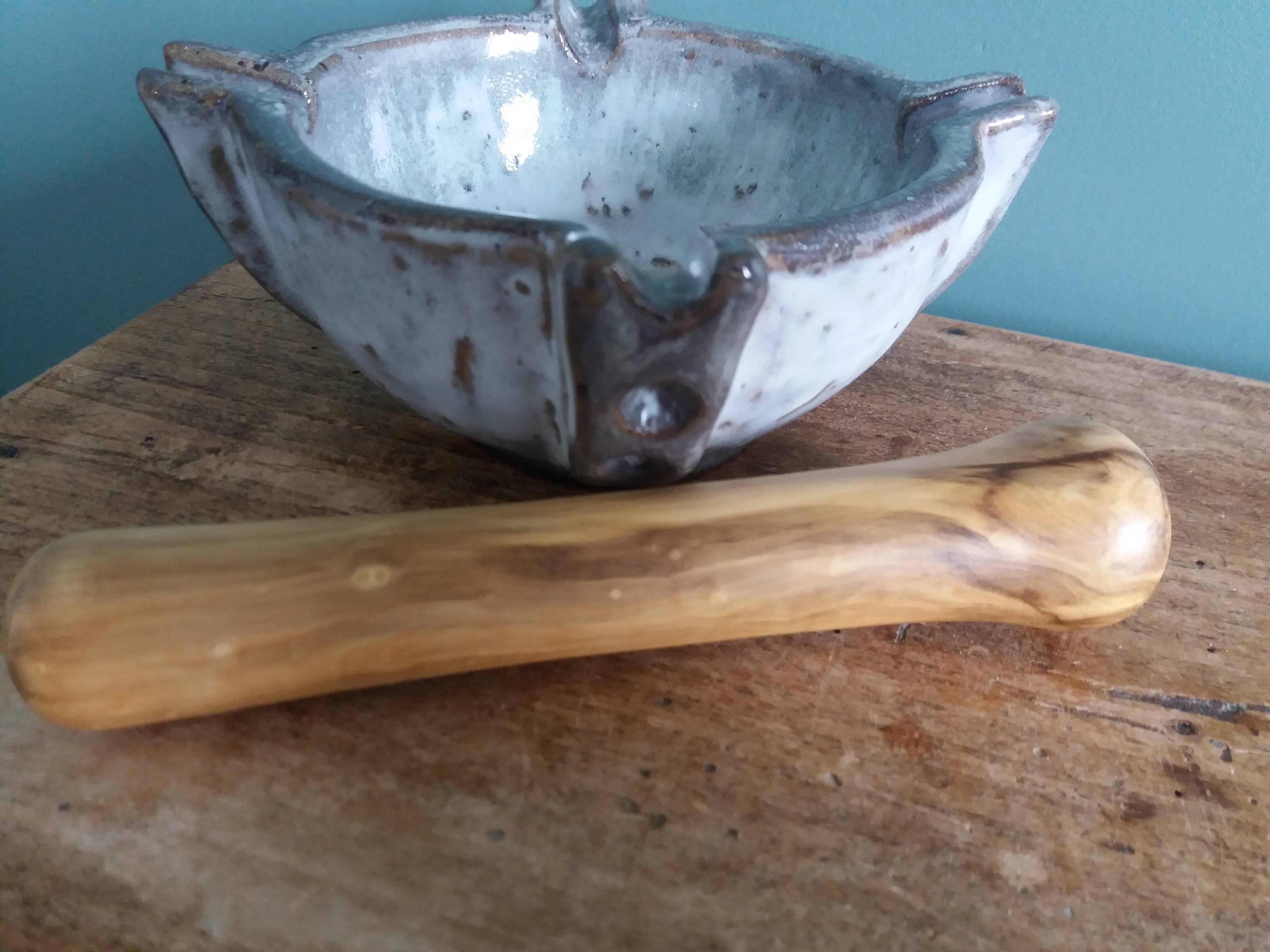 Mortar, ashtray, empty pocket, stoneware signed Les poteries de la Vallée Noire