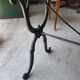 Table de bistrot marbre pied en fonte