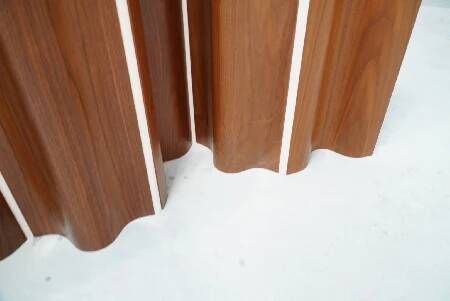 Charles et Ray Eames, paravent en noyer pour Vitra