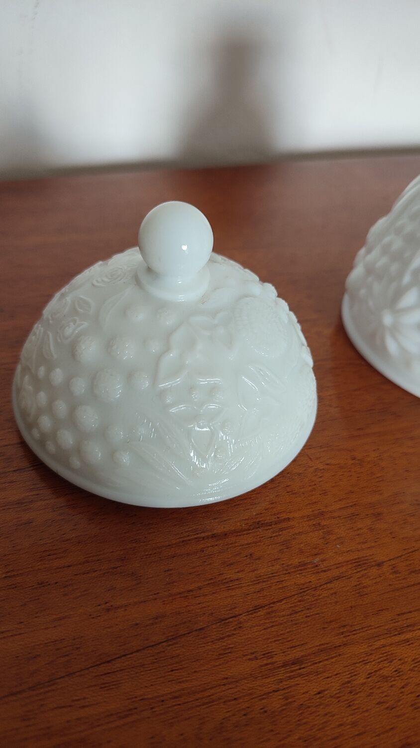 Avon pot on milk glass base