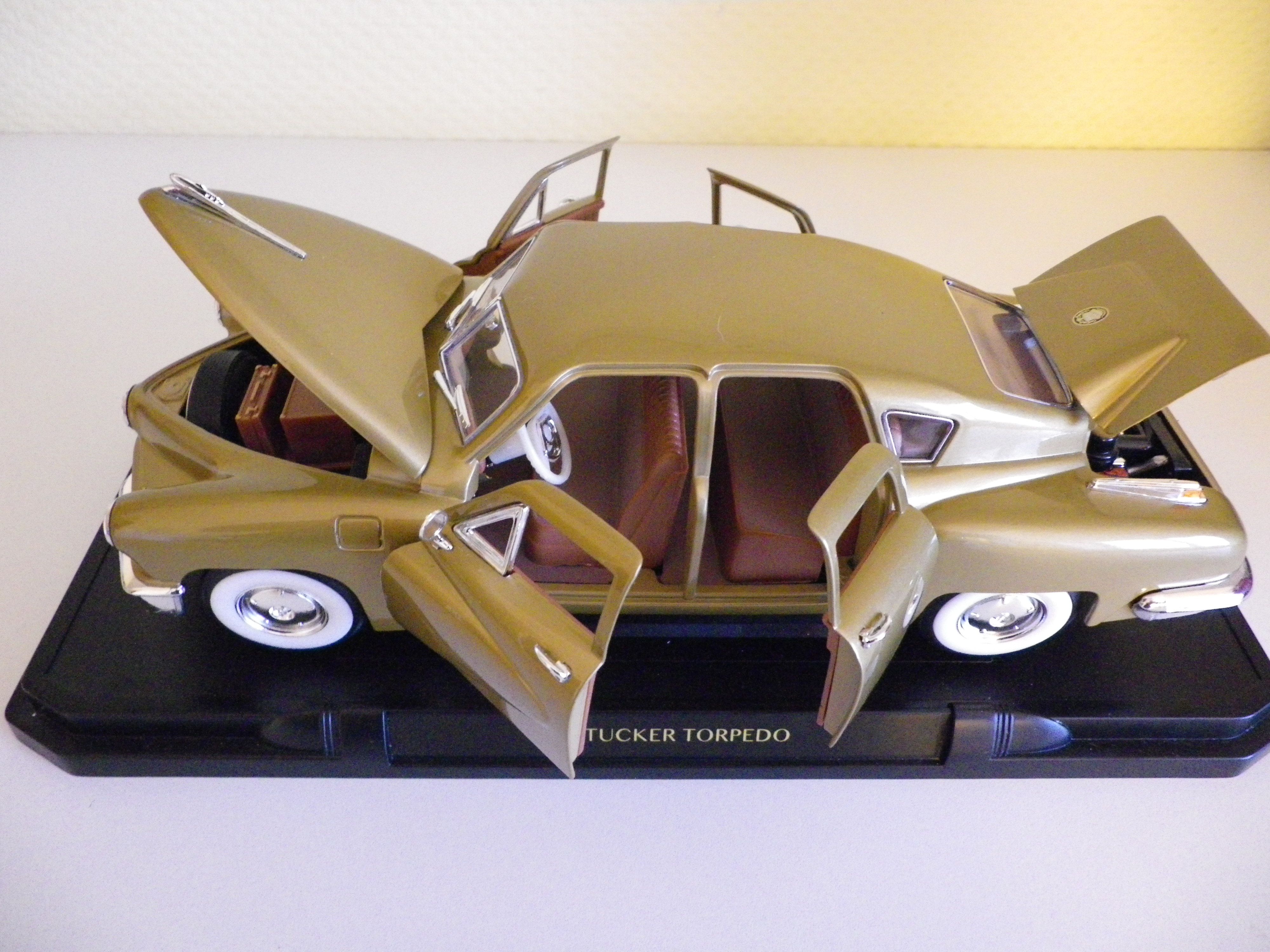 1948 Tucker Torpedo - American Collection Sedan - Original Box