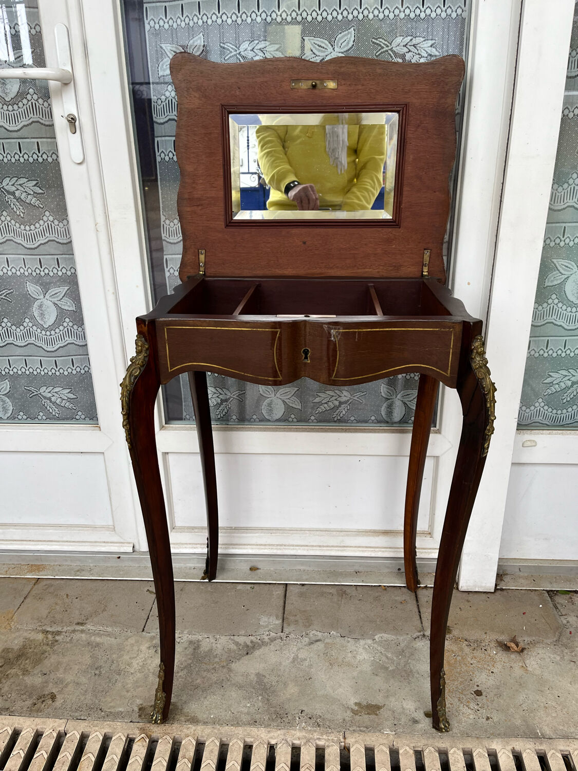 Old wooden dressing table