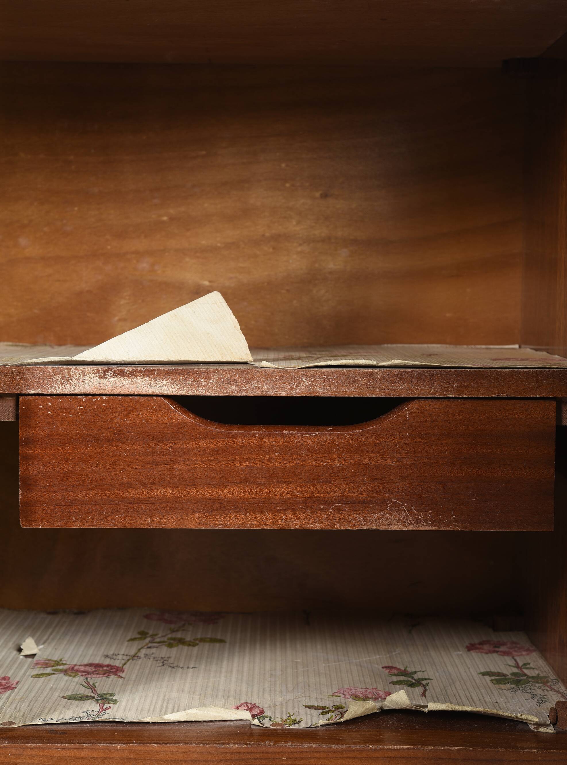 Vintage 4-door sideboard from the 1960s
