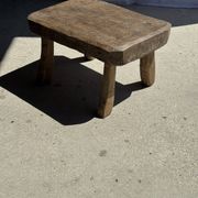 Petit stool, tabouret d'appoint en teck massif rectangulaire arrondie