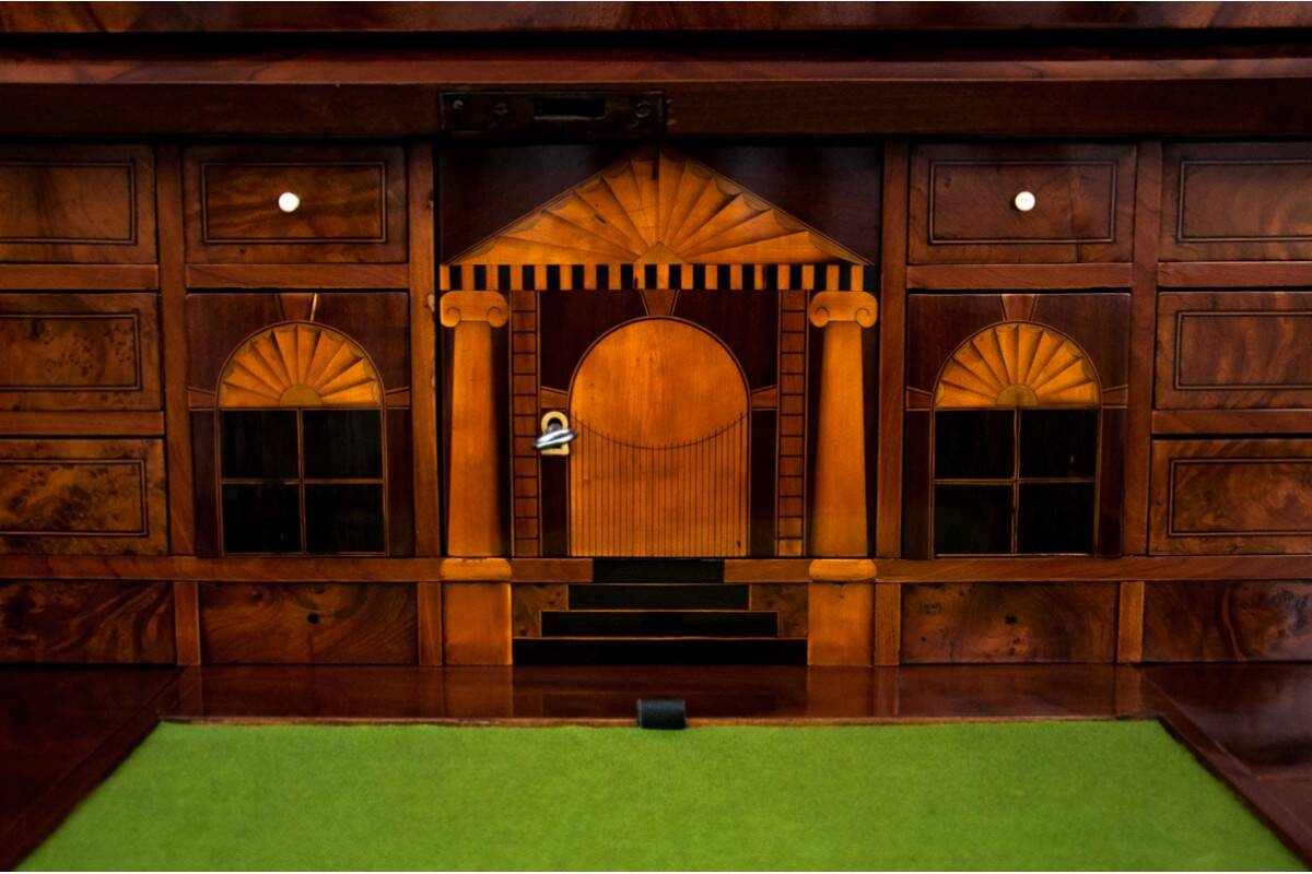 Biedermeier secretary, Northern Europe, mid 19th century.
