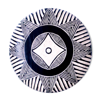 Traditional African tribal shield Bamileke round, wooden, black white wall decoration