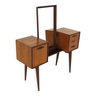 Scandinavian teak dressing table "Model 315", Svante Skogh, Sweden, 1960