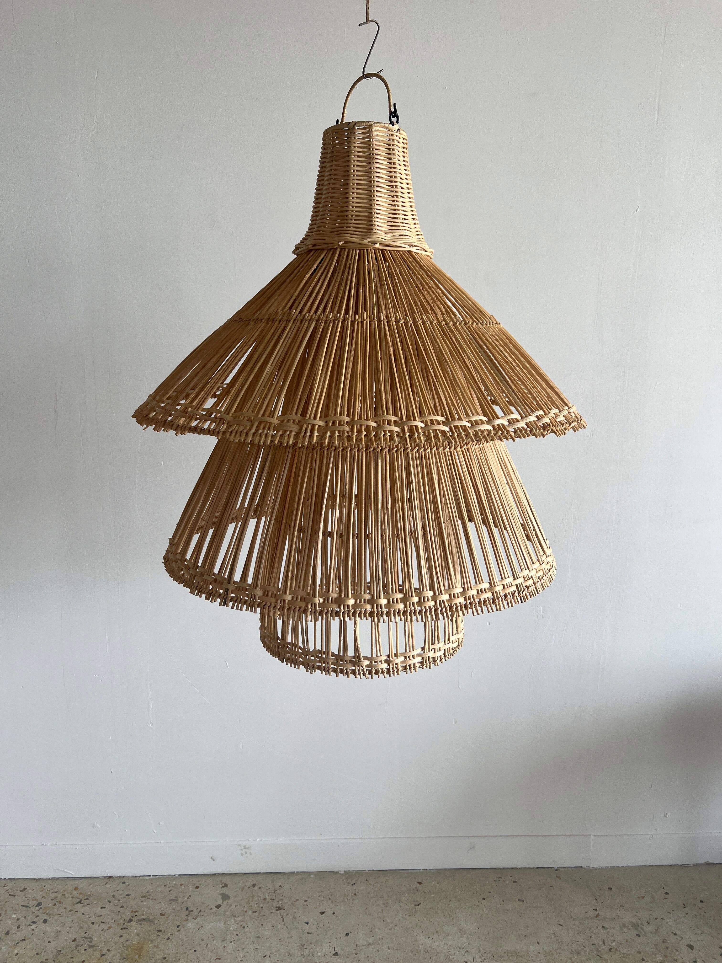Rattan pendant lamp or light in the shape of an Asian lantern