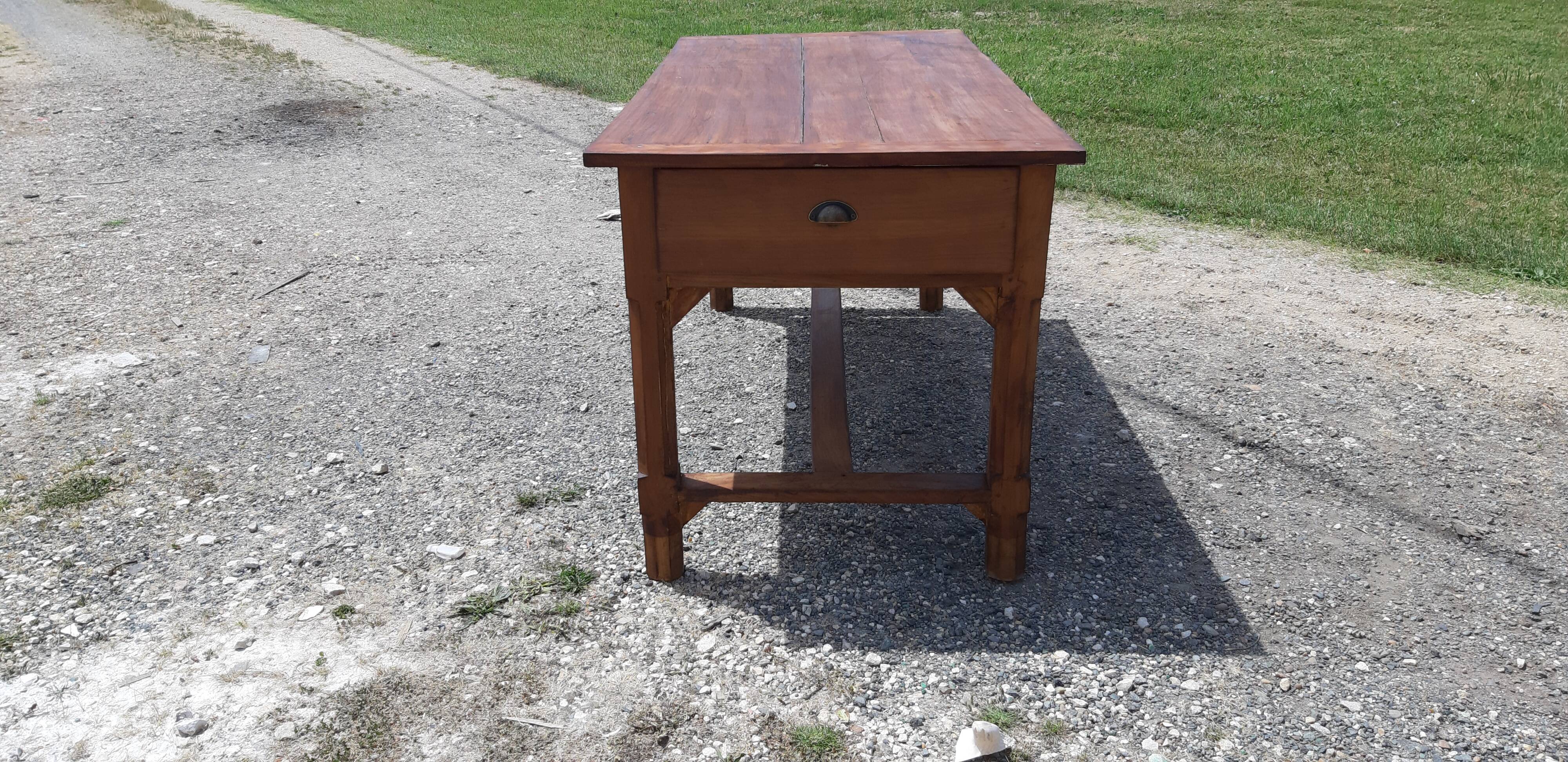 Country farm table 19th in cherry 2 drawers