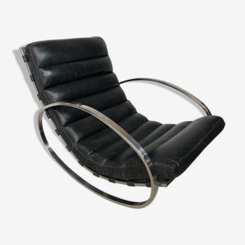 Rocking-chair chrome and vintage black leather 70s