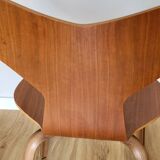 Chaise Arne Jacobsen Grand Prix en noyer Republic of fritz hansen