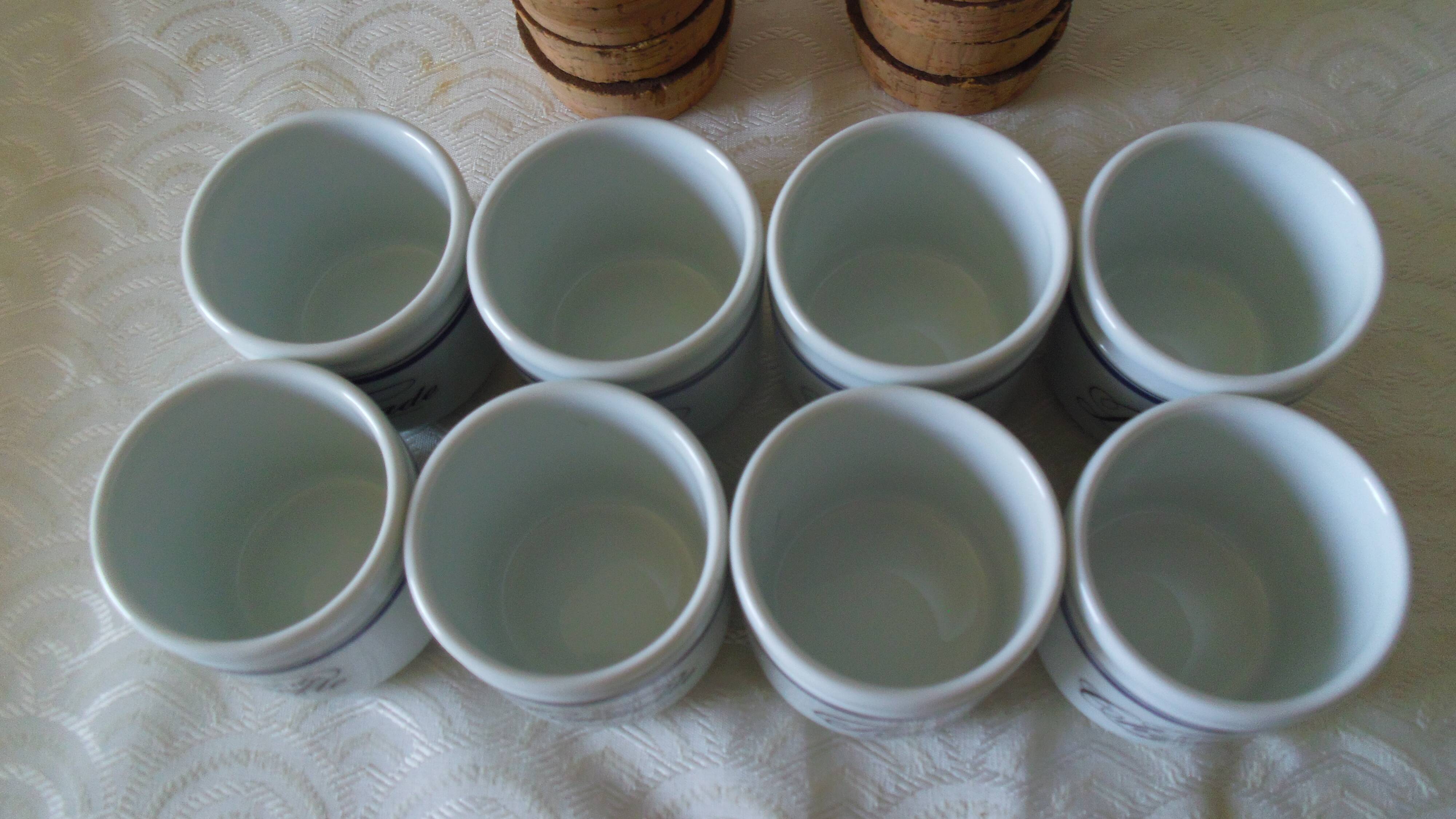 8 spice jars. porcelain of auteuil