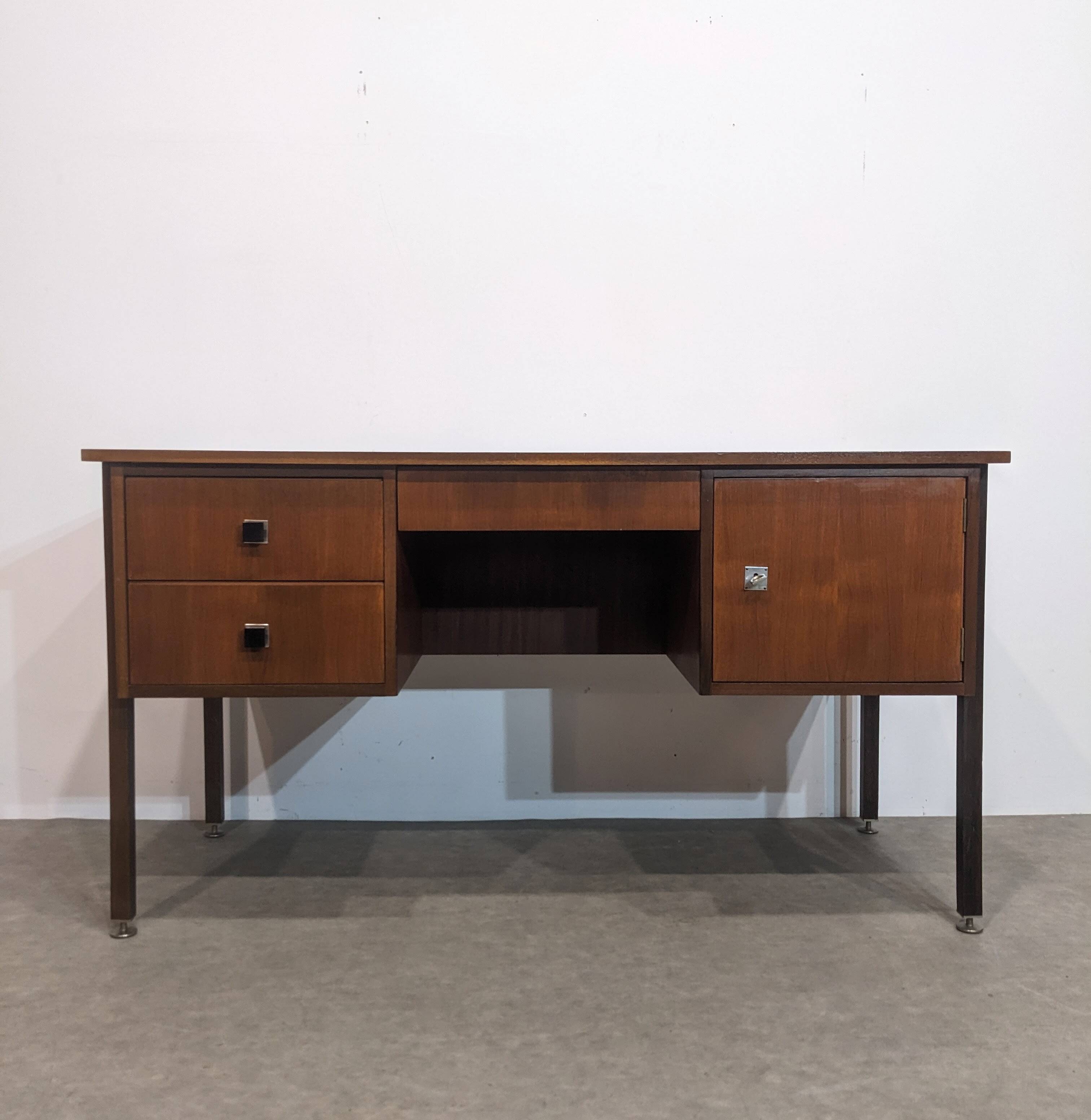 Vintage desk Combineurop double-sided