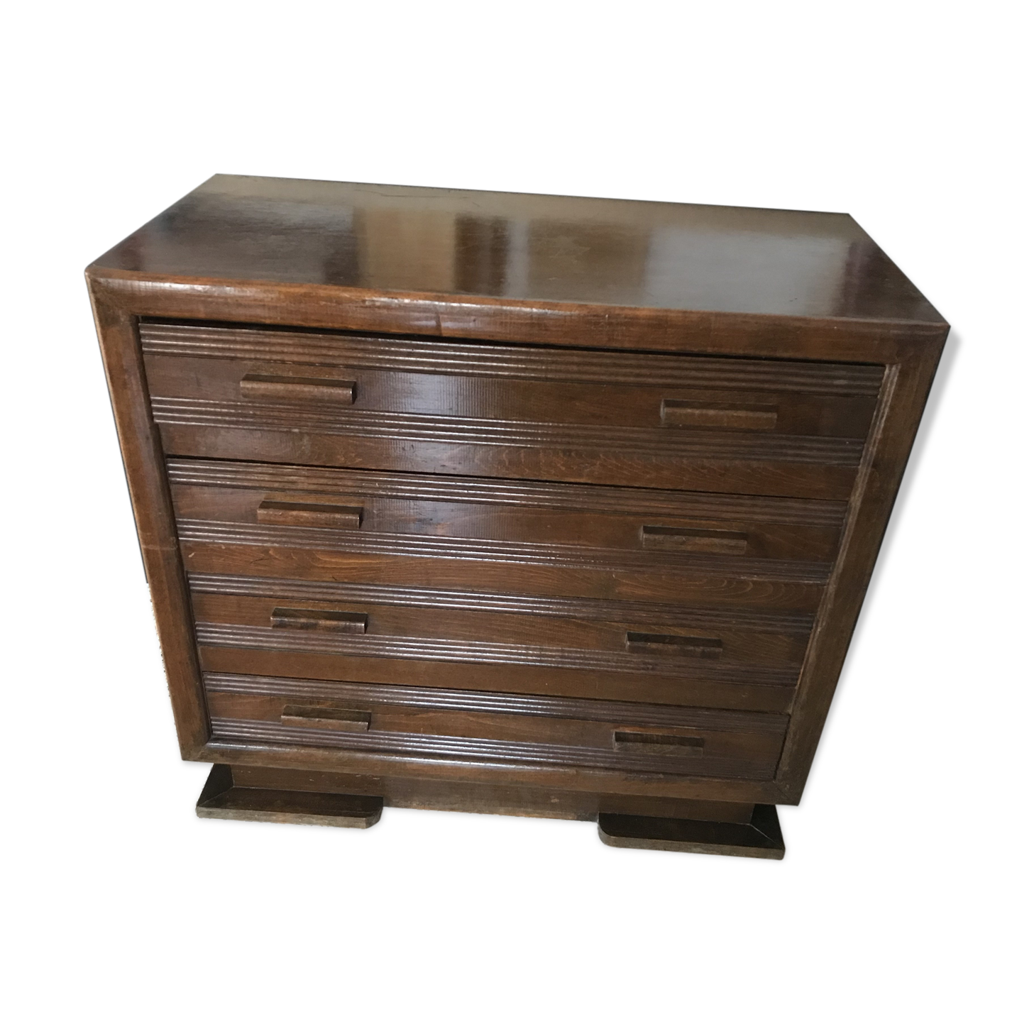 Art deco style chest of drawers