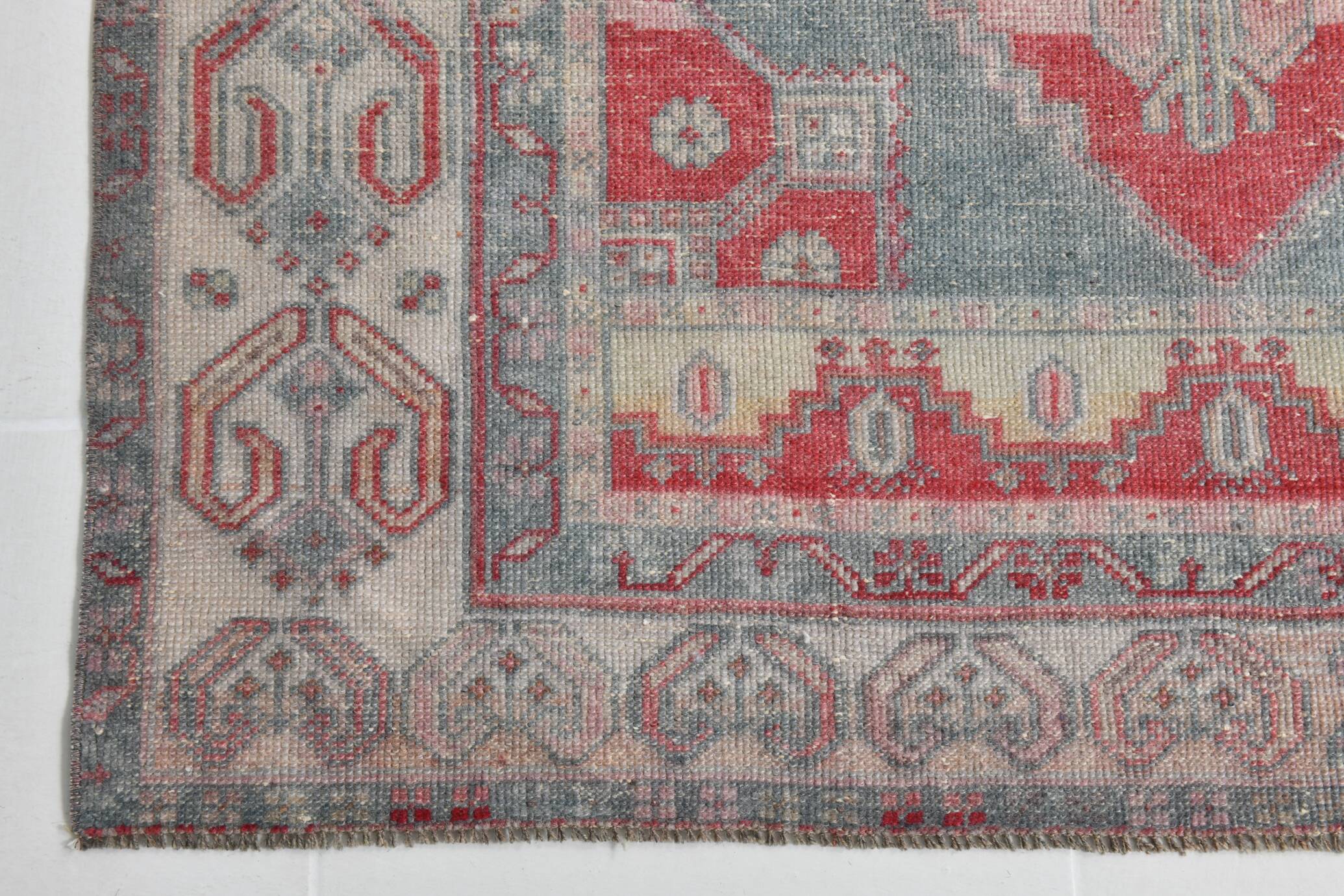 4x8 Soft Pink Geometric Handmade Vintage Rug, 128x242Cm